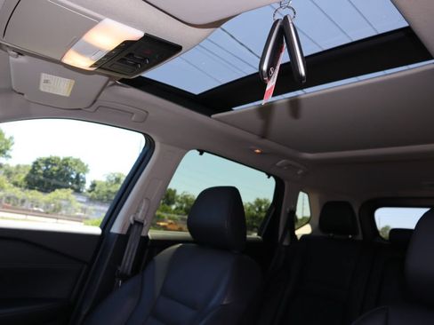 Certified 2024 Nissan Rogue SV w/ SV Premium Package AWD/4WD image 19