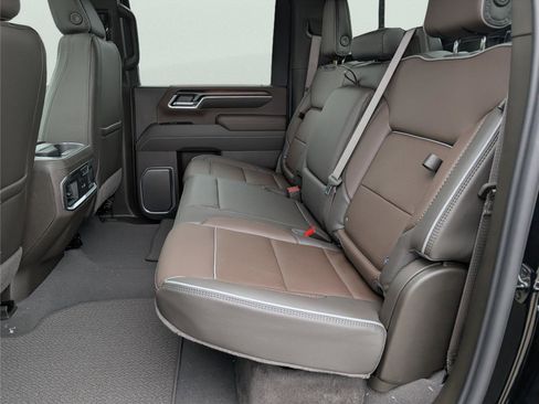 New 2026 GMC Sierra 2500 Denali w/ Denali Reserve Package image 34