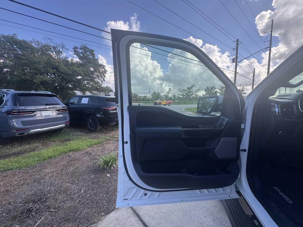 Used 2024 Ford F150 Platinum w/ FX4 Off-Road Package AWD/4WD image 29