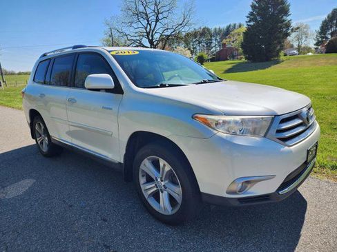 Used 2013 Toyota Highlander Limited image 4