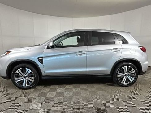 Used 2025 Mitsubishi Outlander Sport ES AWD/4WD image 6