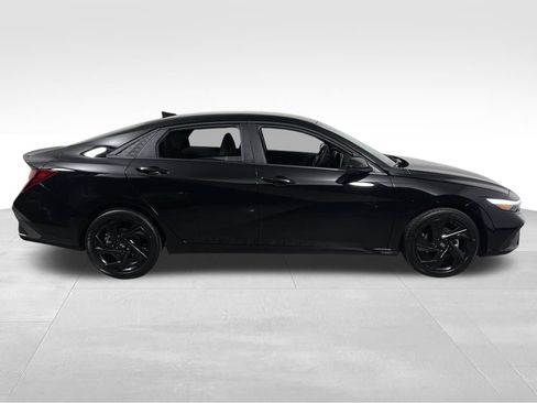 New 2026 Hyundai Elantra Sport image 6