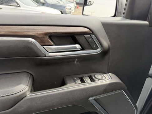 Certified 2023 Chevrolet Silverado 1500 RST image 23