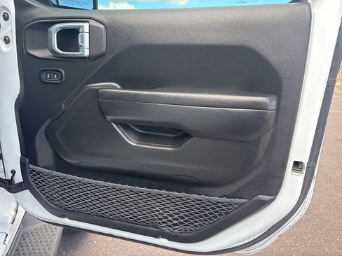 Used 2021 Jeep Wrangler Unlimited Sport image 18