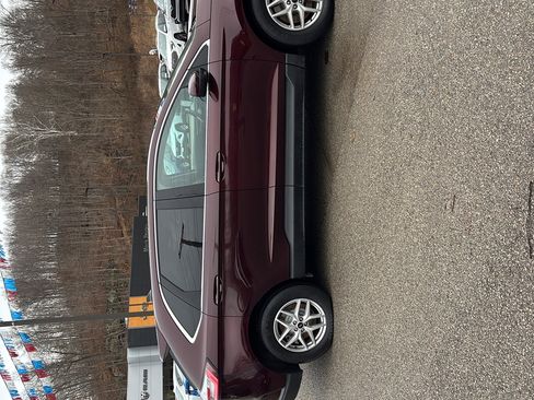 Used 2024 Ford Edge SEL image 4