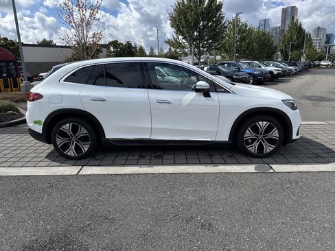 Certified 2023 Mercedes-Benz EQE 350+ 4MATIC SUV image 4