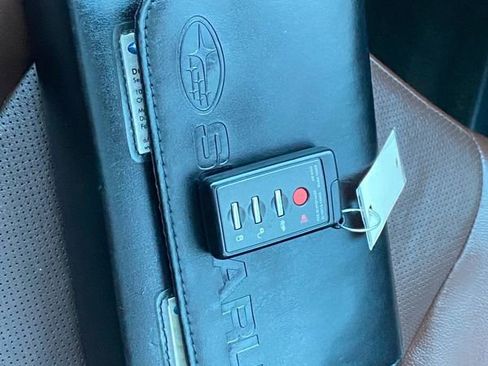 Used 2014 Subaru Outback 3.6R Limited image 31