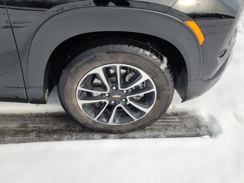 Certified 2024 Chevrolet TrailBlazer LT w/ LT Cold Weather Package FWD image 15