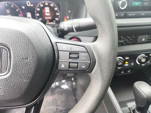 Used 2023 Honda Accord LX image 21