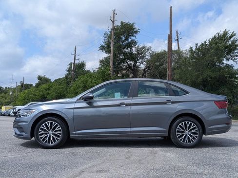 Used 2021 Volkswagen Jetta S w/ Driver Assistance Package image 9