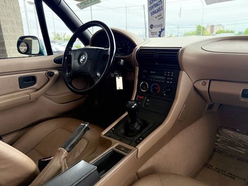 Used 1997 BMW Z3 1.9 RWD image 39