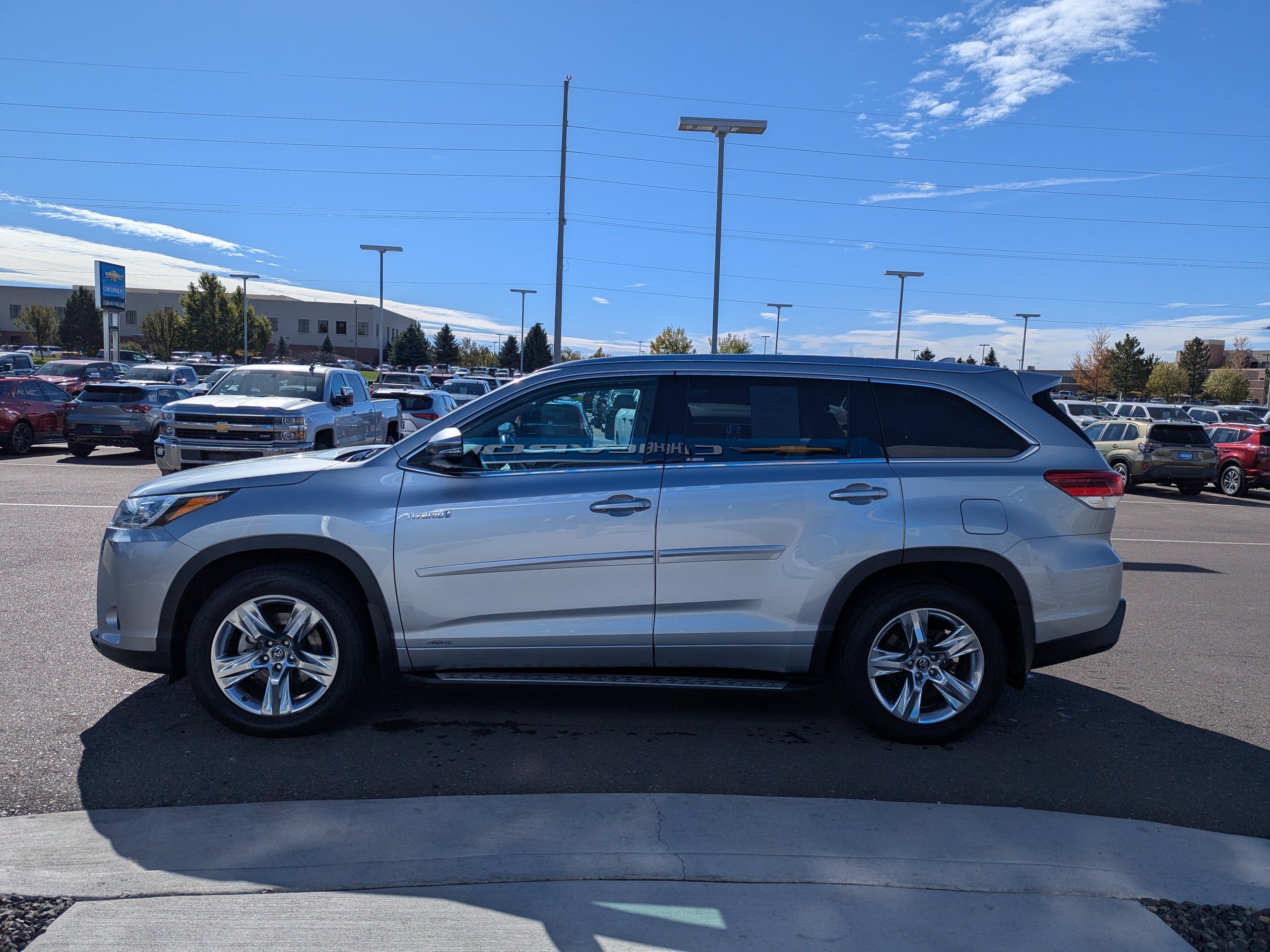 Used 2019 Toyota Highlander Limited AWD/4WD image 8