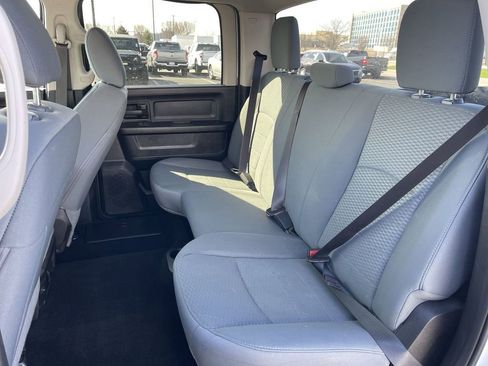 Used 2018 RAM 3500 Tradesman w/ Chrome Appearance Group AWD/4WD image 21