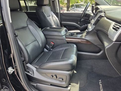 Used 2020 GMC Yukon XL SLT AWD/4WD image 18