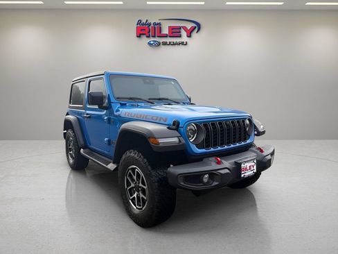 Used 2024 Jeep Wrangler Rubicon w/ Technology Group AWD/4WD image 8