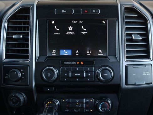 Used 2017 Ford F150 XLT w/ Equipment Group 302A Luxury AWD/4WD image 36
