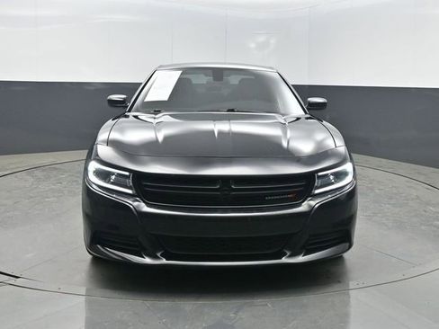 Used 2019 Dodge Charger SXT w/ Blacktop Package RWD image 36