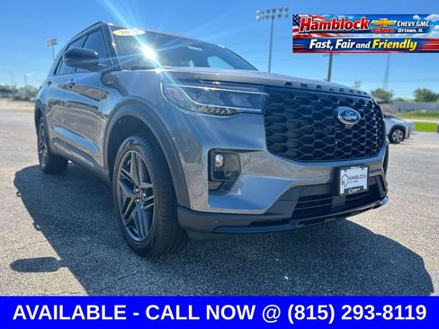 Used 2025 Ford Explorer ST-Line w/ ST-Line Street Pack AWD/4WD image 1