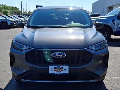 Certified 2023 Ford Escape Active AWD/4WD image 2