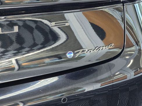 Used 2024 Toyota Prius Prime SE image 14