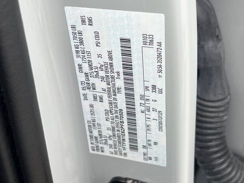 Certified 2023 Ford F150 Platinum image 28