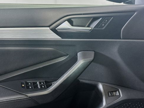 Used 2025 Volkswagen Jetta Sport image 15