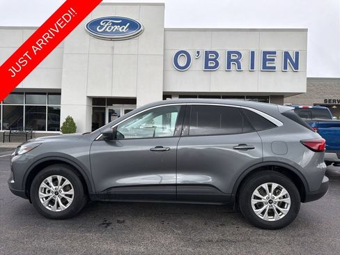 Used 2023 Ford Escape Active AWD/4WD image 1