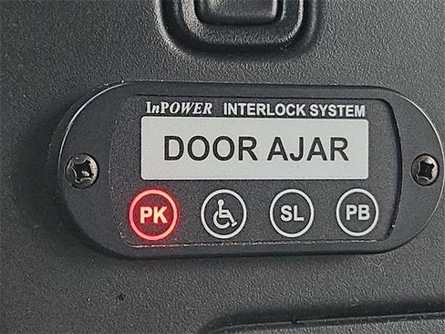 Used 2013 Chevrolet Express 3500 w/ Shuttle Bus Package image 32