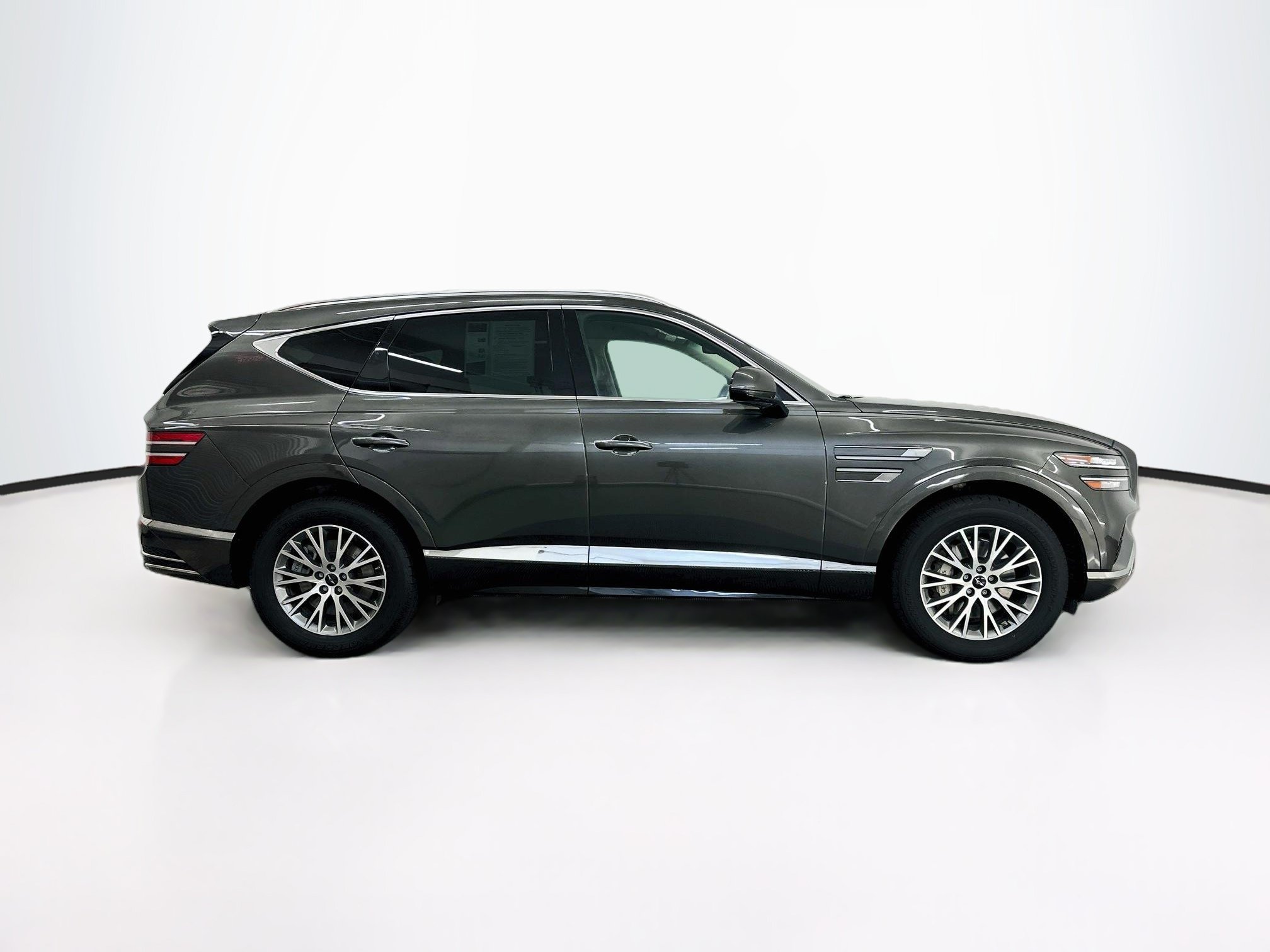 Used 2025 Genesis GV80 2.5T Standard AWD/4WD image 10