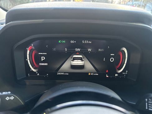 Certified 2024 Nissan Rogue Platinum image 27