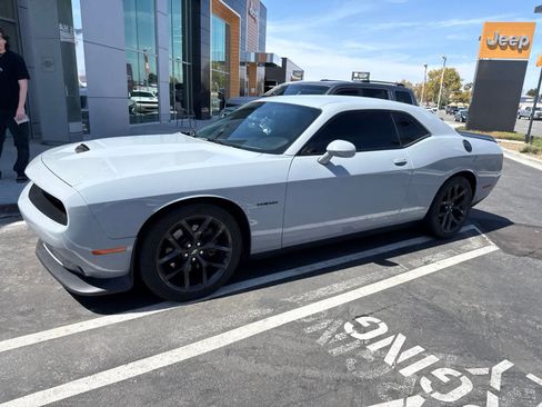 Used 2021 Dodge Challenger R/T w/ Blacktop Package RWD image 4