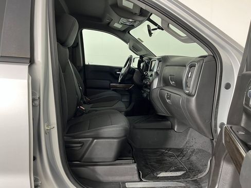 Used 2020 Chevrolet Silverado 1500 LT w/ All-Star Edition image 17