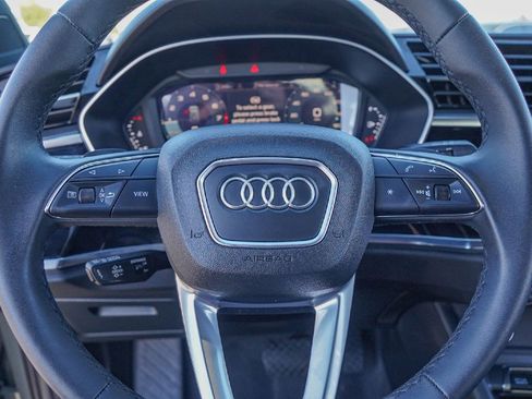Certified 2025 Audi Q3 2.0T Premium w/ Convenience Package image 11