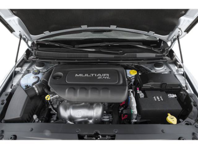 Used 2015 Chrysler 200 Limited FWD image 16