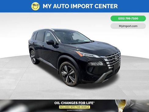 Used 2024 Nissan Rogue SL w/ SL Premium Package FWD image 1
