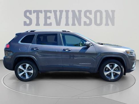 Used 2020 Jeep Cherokee Limited w/ Technology Group AWD/4WD image 6