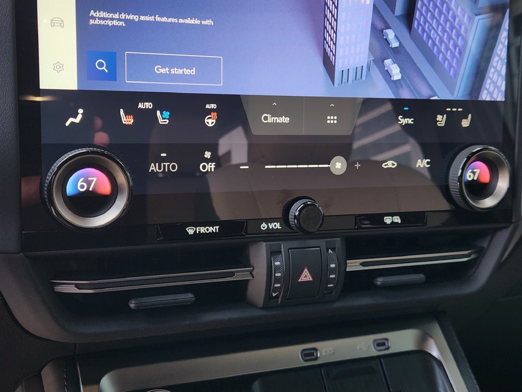 Certified 2025 Lexus GX 550 w/ Accessory Package (CT) AWD/4WD image 18