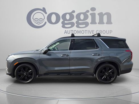 Used 2024 Hyundai Palisade XRT FWD image 3