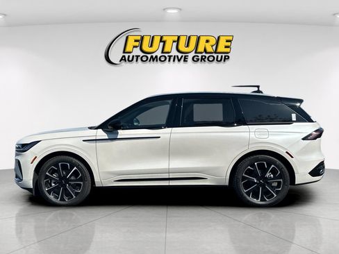 New 2026 Lincoln Nautilus Reserve AWD/4WD image 6