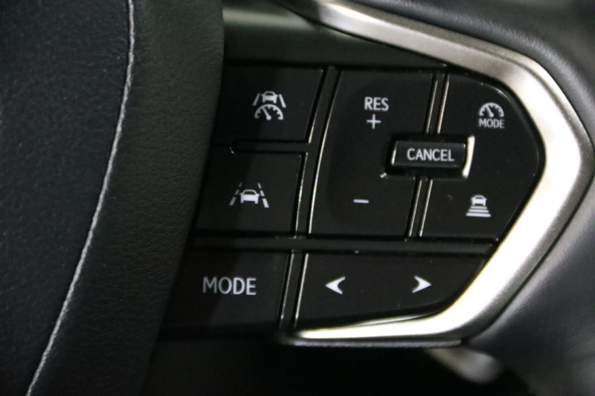 Used 2024 Lexus GX 550 w/ Accessory Package (2T) AWD/4WD image 18