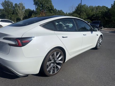 Used 2024 Tesla Model 3 Standard Range RWD image 4