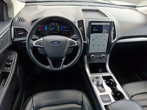 Used 2024 Ford Edge SEL AWD/4WD image 10