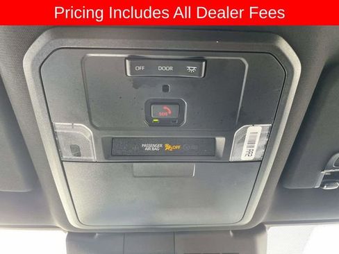 Used 2024 Toyota Tacoma TRD Off-Road AWD/4WD image 22