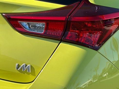 Used 2017 Toyota Corolla iM image 35