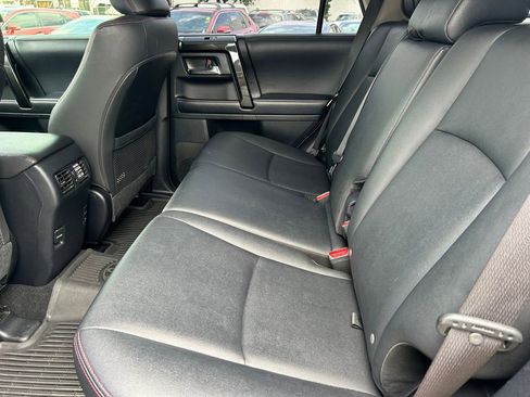 Used 2019 Toyota 4Runner TRD Off-Road Premium AWD/4WD image 16