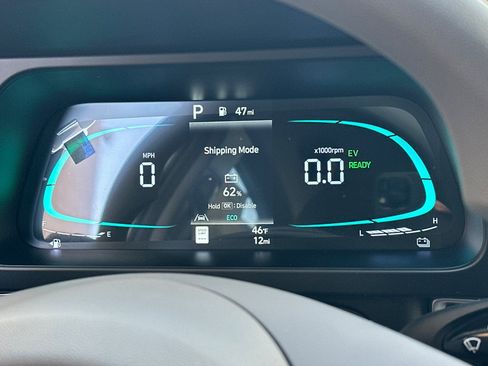 New 2026 Hyundai Elantra Blue image 23