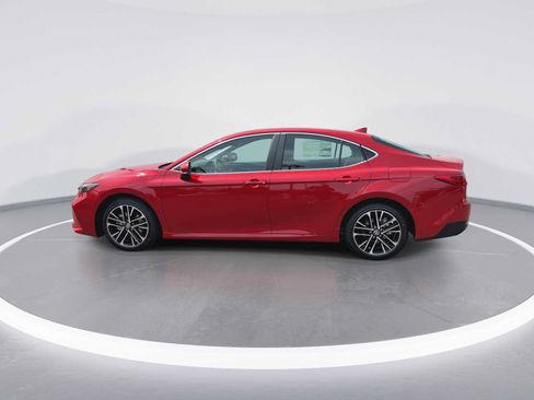 New 2026 Toyota Camry XLE FWD image 5