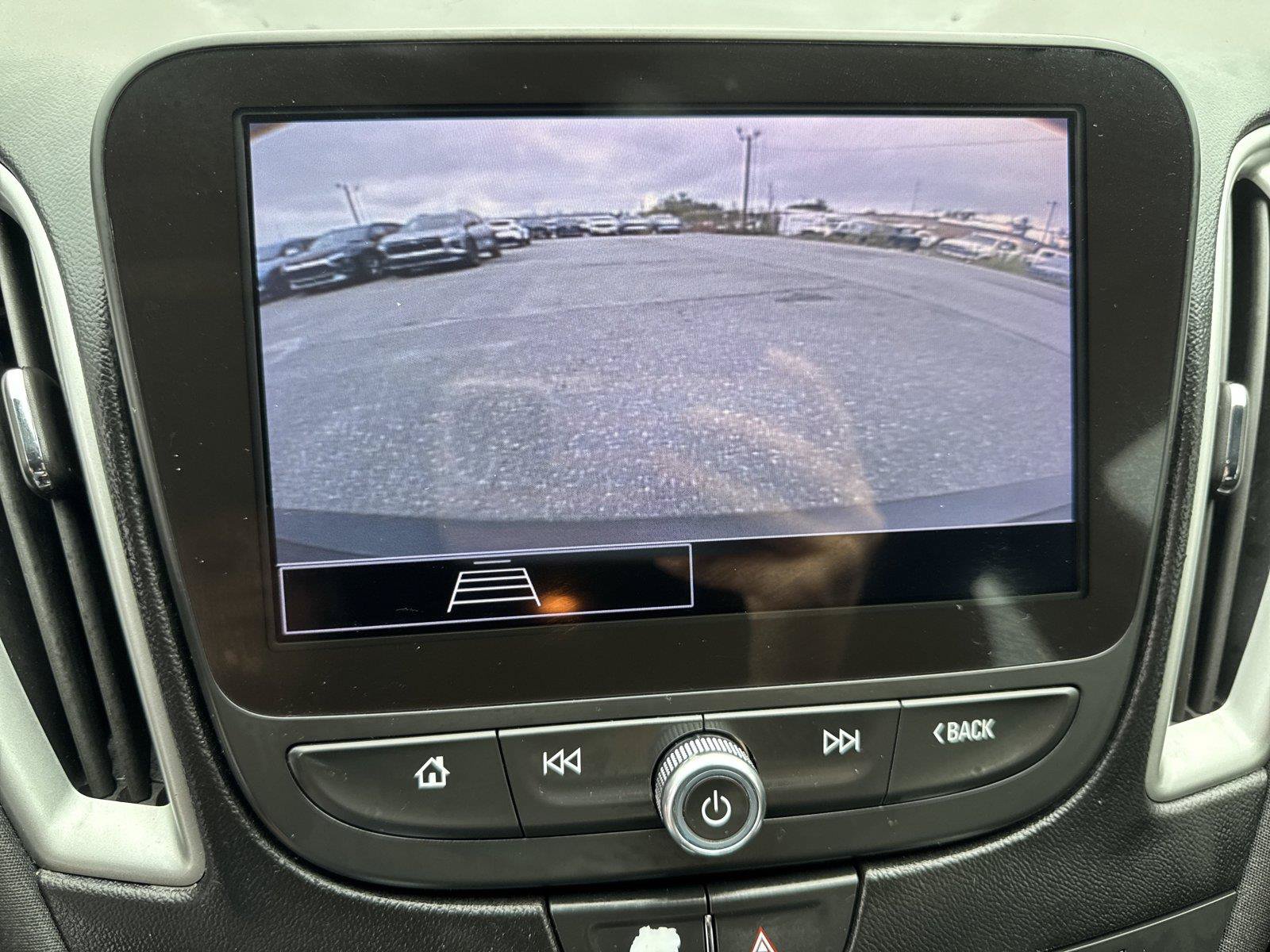 Used 2022 Chevrolet Malibu LS FWD image 20