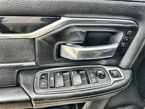 Used 2021 RAM 3500 Laramie w/ Night Edition image 22