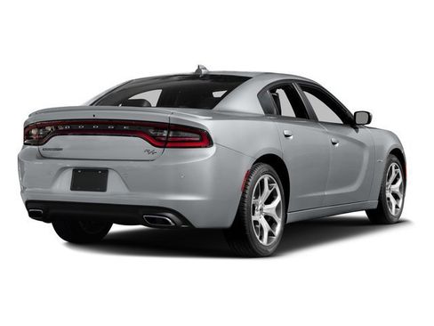 Used 2016 Dodge Charger R/T w/ Wheels & Tunes Group RWD image 5